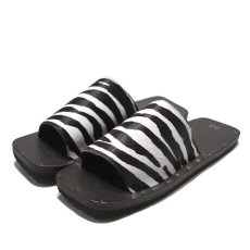 画像2: JUTTA NEUMANN "SAM" Leather Sandal　ZEBRA HAIR　size 7 D, 8 D, 9 D, 10 D (2)