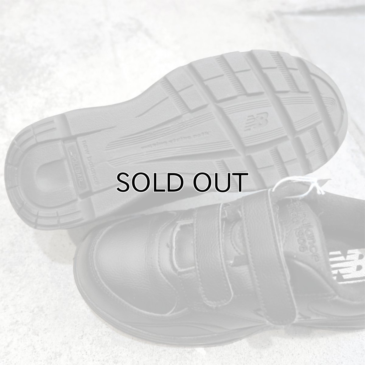 画像6: New Balance  Velcro Walking Sneaker  made in U.S.A.　color : BLACK　size US 8 (6)
