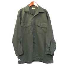 画像2: 1980's U.S. ARMY Utility Shirt -Hand Painting-　color : OLIVE　size M(表記15 1/2) (2)