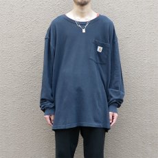 画像6: Carhartt  L/S Pocket T-Shirt with "Back Print"　NAVY　size XXL(表記XXL) (6)