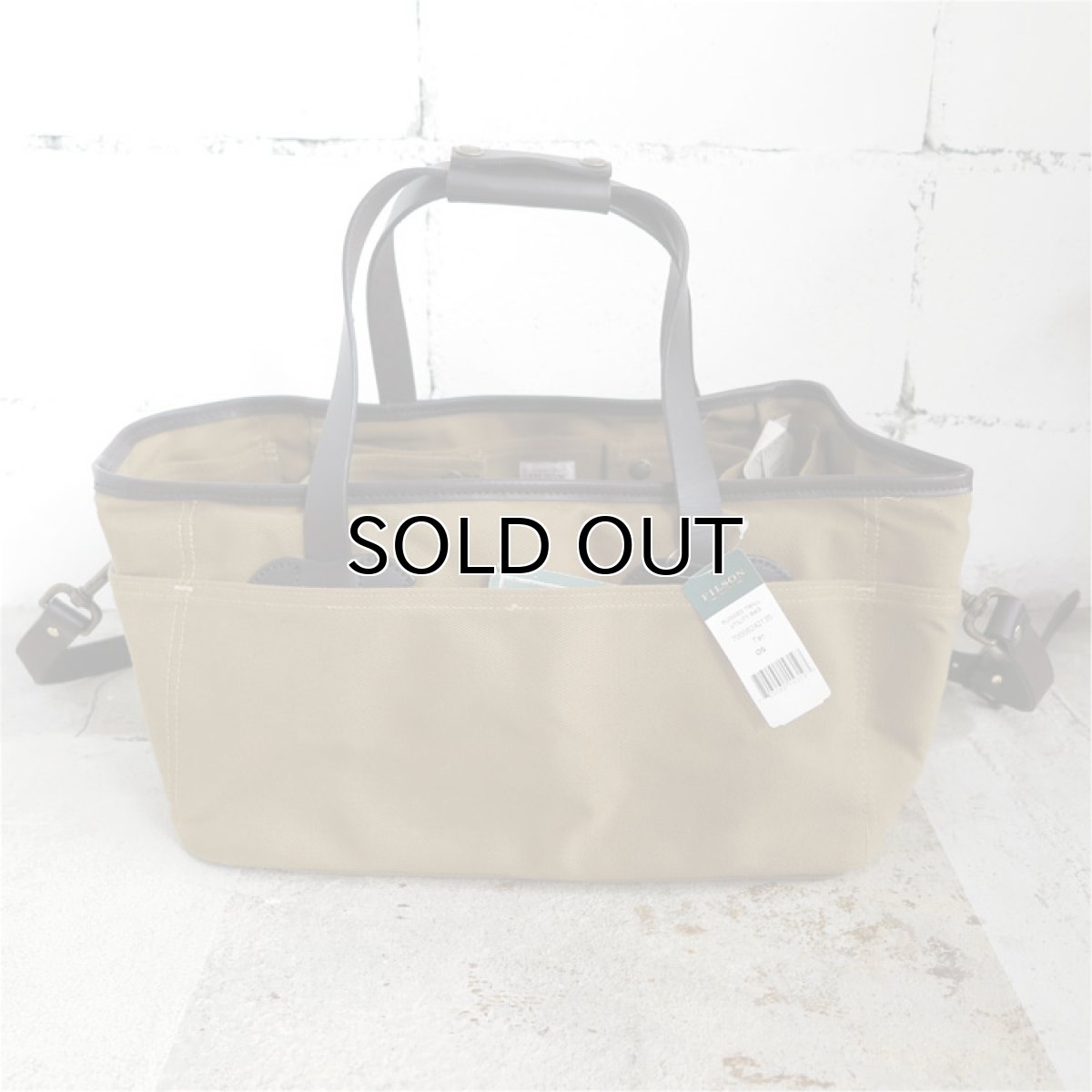 画像2: FILSON Rugged Twill Utility Bag 未使用品 TAN (2)