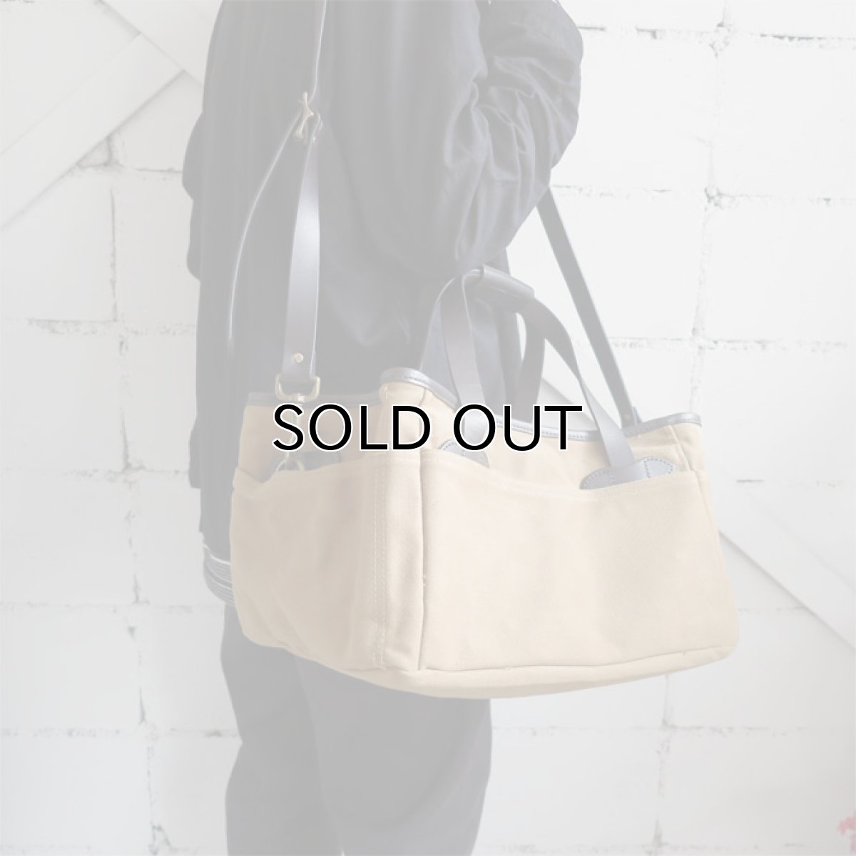 画像12: FILSON Rugged Twill Utility Bag 未使用品 TAN (12)