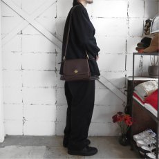 画像8: 1980-90's OLD COACH Leather Shoulder Bag 　BROWN (8)