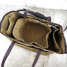 画像5: FILSON Rugged Twill Utility Bag　未使用品　TAN (5)