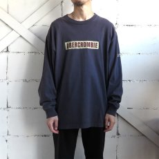 画像2: 1990's~ Abercrombie & Fitch Logo Print L/S T-Shirt　NAVY　size XL(表記XL) (2)