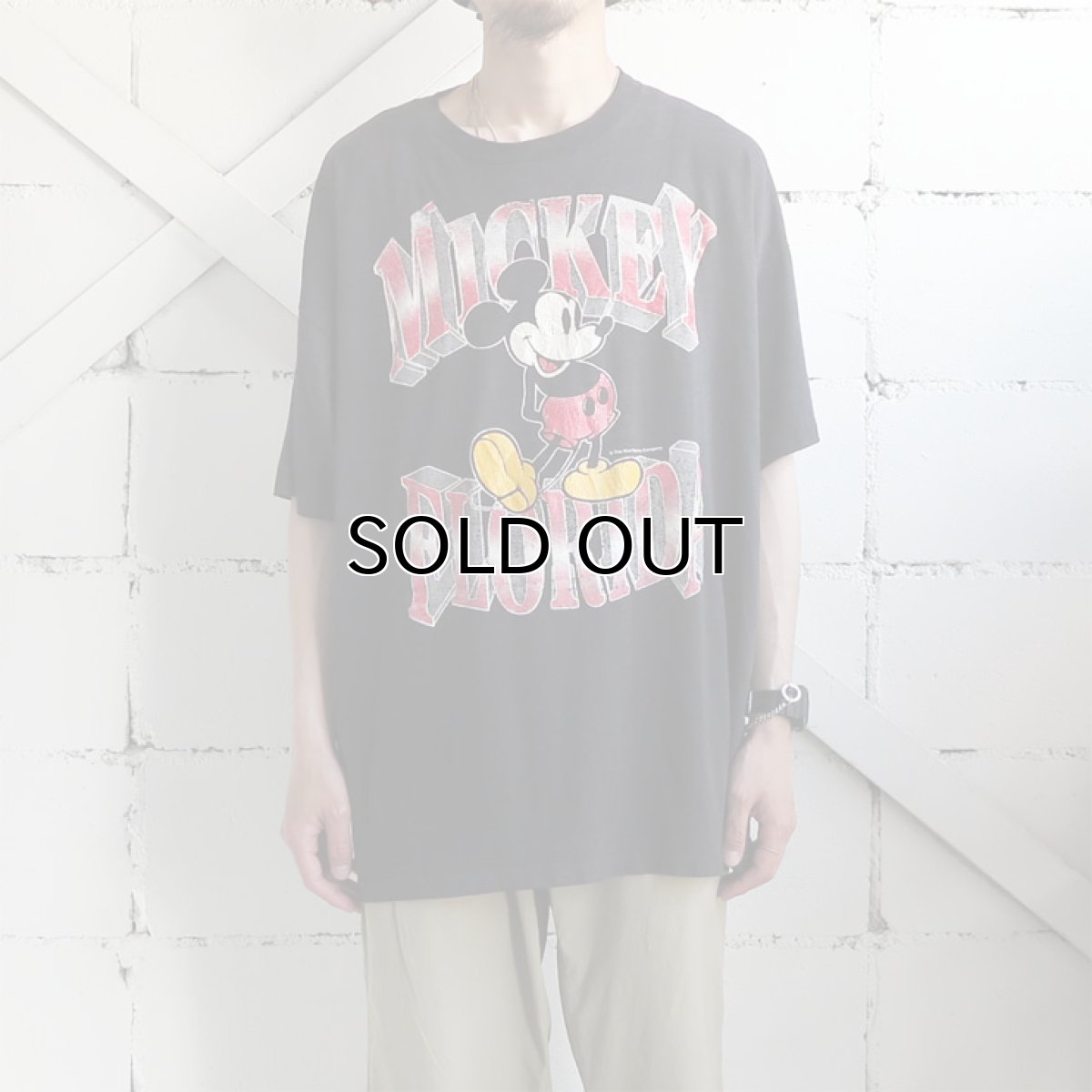 画像2: 1980's~ Disney "MICKEY MOUSE" Print T-Shirt　BLACK　size XL-XXL(表記不明) (2)