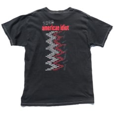 画像2: 2005's "GREEN DAY" -American Idiot- Tour Print T-Shirt　size M-L (2)