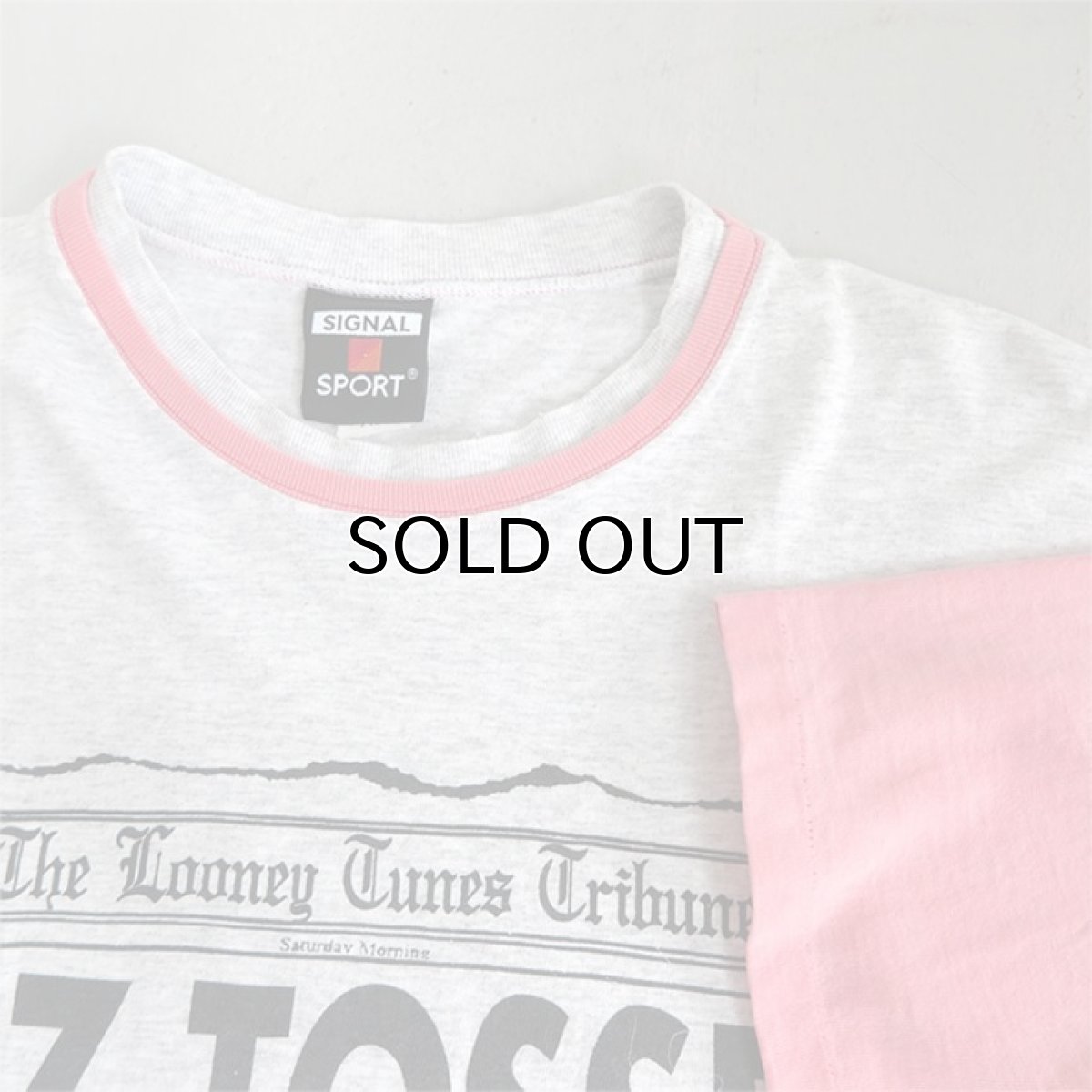 画像3: 1990's "LOONEY TUNES"  Print T-Shirt ASH GREY/PINK size XXL (3)