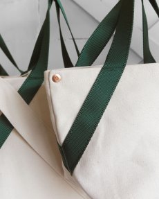 画像4: Riprap "A TOTE" -STUDIO MADE-　color NATURAL/FOREST GREEN　3 SIZES (4)