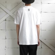 画像4: 1990's "DKNY JEANS" Print T-Shirt　WHITE/BLACK　size L (4)