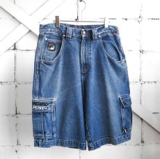 画像1: 1990's "FUBU JEANS" Baggy Fit Denim Cargo Shorts　BLUE DENIM　size W34INCH (1)