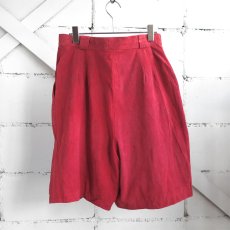 画像2: 1980-90's "WINLIT" Pig Suede Leather Tuck Shorts　RED　size W31INCH (2)