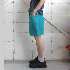 画像4: 1980-90's "DON'T STOP" Pig Suede Leather Tuck Shorts　TURQUOISE BLUE　size W31INCH (4)