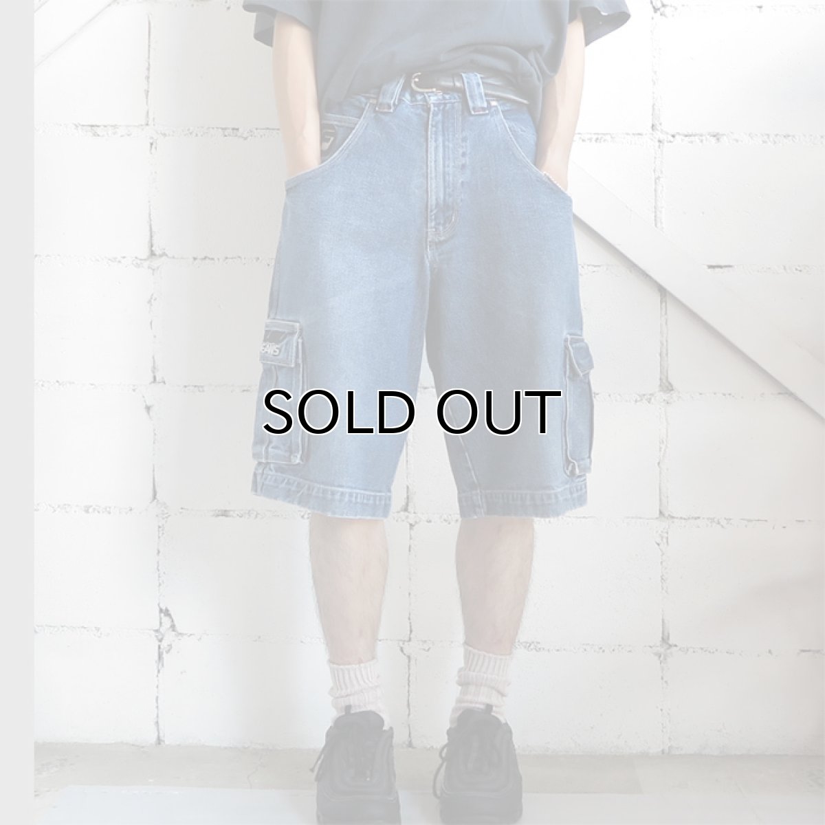 画像3: 1990's "FUBU JEANS" Baggy Fit Denim Cargo Shorts BLUE DENIM size W34INCH (3)
