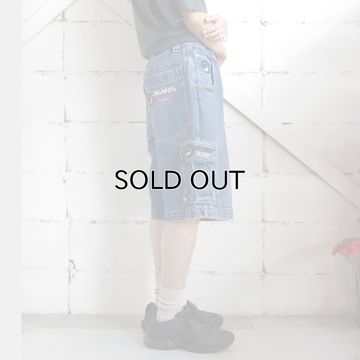 画像4: 1990's "FUBU JEANS" Baggy Fit Denim Cargo Shorts BLUE DENIM size W34INCH (4)