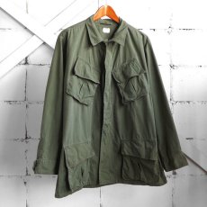 画像1: 1960's "U.S. ARMY"  COTTON POPRIN JUNGLE FATIGUE JACKET　size LARGE-REGULAR (1)