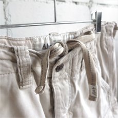 画像6: "Abercrombie & Fitch" Chino Cargo Shorts　IVORY　size W34INCH (6)