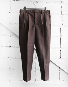 画像1: Riprap "TWO TUCK SLACKS" -PAPER/LINEN WEATHER-　color DARK BROWN (1)