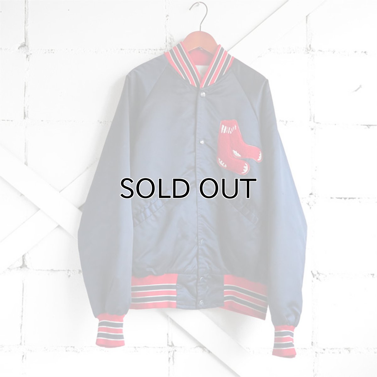 画像1: 1980's STARTER "BOSTON RED SOX" Nylon Satin Stadium Jacket　NAVY　size MEDIUM (1)