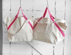 画像1: Riprap "A TOTE" -STUDIO MADE-　color NATURAL/FUCHSIA　size MEDIUM, LARGE (1)