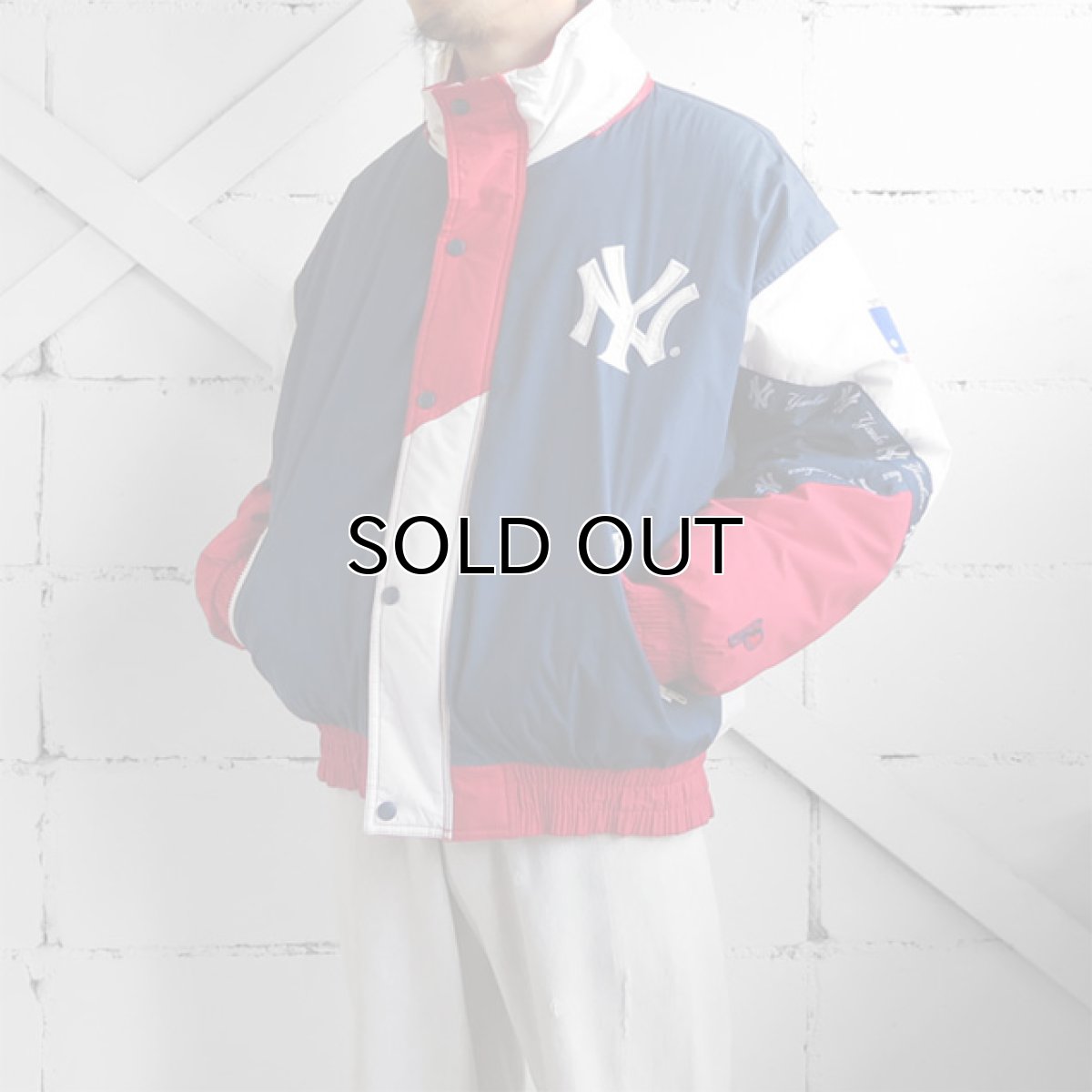 画像3: 1990's PRO PLAYER "NEW YORK YANKEES" Stadium Puffer  Jacket　NAVY/WHITE/RED　size LARGE (3)
