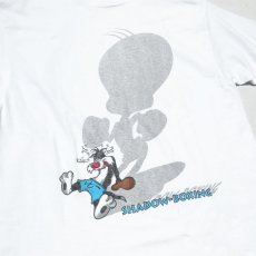 画像4: 1990's "LOONEY TUNES" Character Print T-Shirt　WHITE　size M (4)