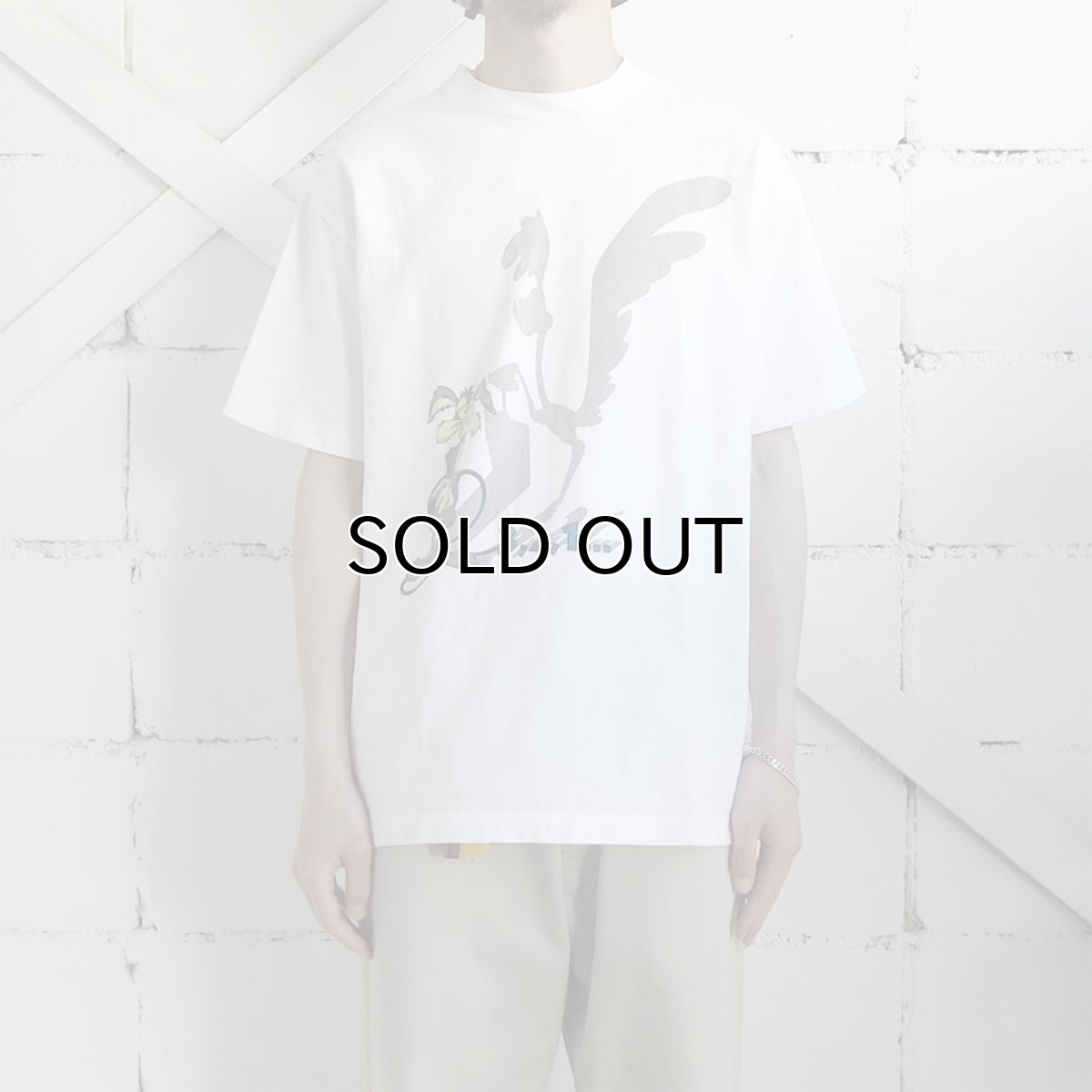 画像2: 1990's "LOONEY TUNES" Character Print T-Shirt　WHITE　size M-L (2)