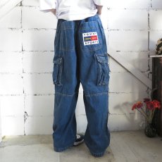 画像4: 1990's~ "TOMMY SPORTS" Baggy Fit Cargo Pants　BLUE DENIM　size W38INCH (4)