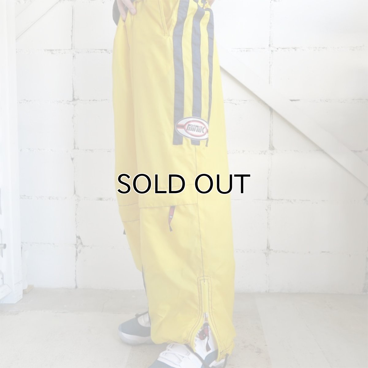 画像8: 1990's "minik" Nylon Easy Trousers　YELLOW/NAVY　size Waist Free (8)