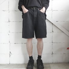 画像2: 1990's~ Levi's "550" Relaxed Fit Denim Shorts　BLACK DENIM　size W33INCH (2)