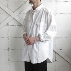 画像2: 1990's "GAP" Light Twill B.D. Shirt　WHITE　size XL (2)