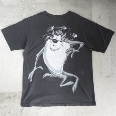 画像2: 1990's "LOONEY TUNES" Character Print T-Shirt　BLACK　size L (2)