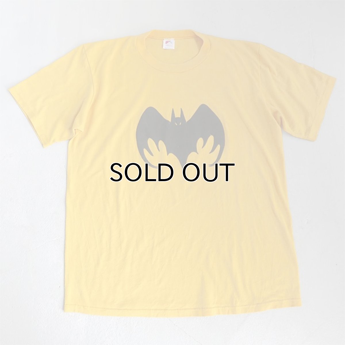 画像1: 1980's "BAT LOGO" Foam Print T-Shirt　YELLOW　size L (1)