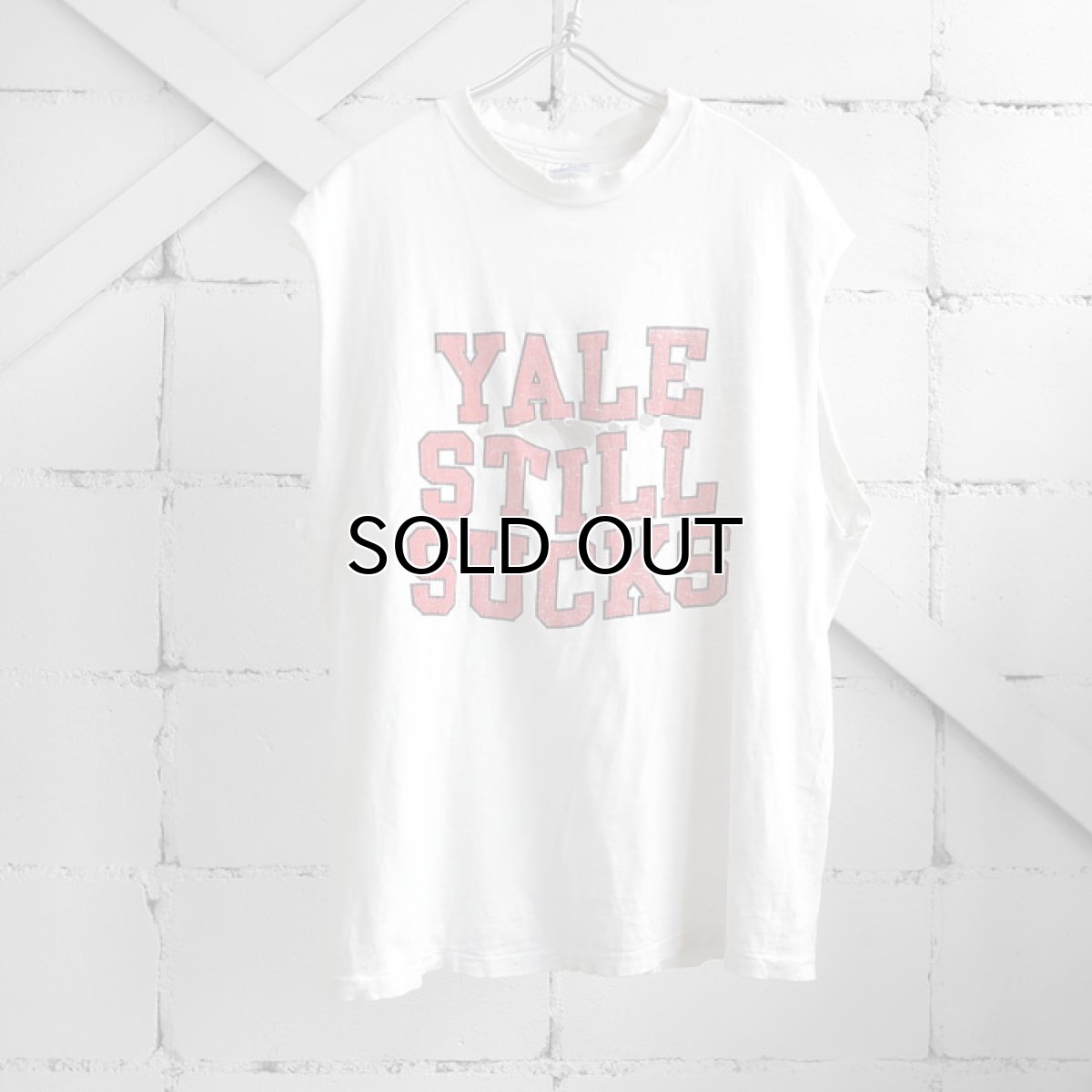 画像1: 1980'~ U.S.A. "YALE STILL SUCKS" Print T-Shirt　WHITE　size L (1)