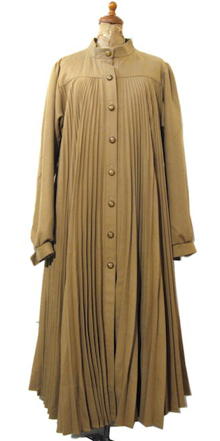 画像1: 1960-70's OLD Pleats Design Wool Coat　BEIGE　size Free (1)
